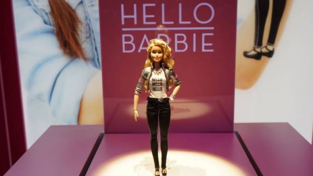 Barbie Talk causa polémica, grabará y guardará pláticas con niñas por dos años