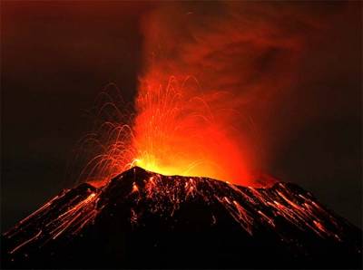 Fototeca Juan C. Méndez presenta la exposición Miradas al Coloso, Volcán Popocatépetl