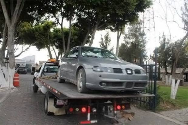 Tres jóvenes a punto de ser linchados por una turba en Tehuacán