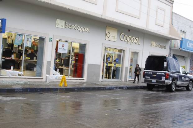 Atraco a Coppel en Texmelucan, se llevaron laptops, celulares y pantallas