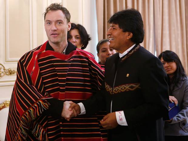 Jude Law se reunió con Evo Morales en su visita a Bolivia