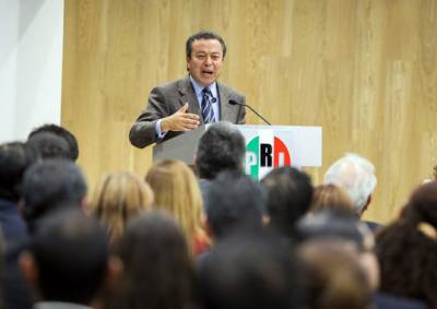 Nuevos diputados del PRI cierran filas entorno al proyecto de EPN