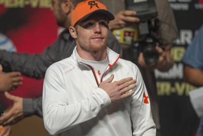 Canelo Álvarez podría dejar a Televisa, ya tiene acercamientos con Tv Azteca