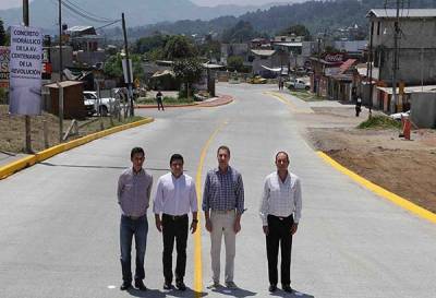 RVM supervisó nuevas vialidades en Huauchinango