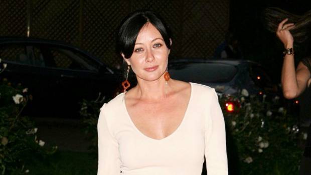 Shannen Doherty, ex Beverly Hills 90210, padece cáncer de mama