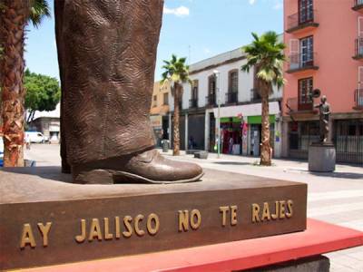 Historia y tradición en la Plaza Garibaldi del DF