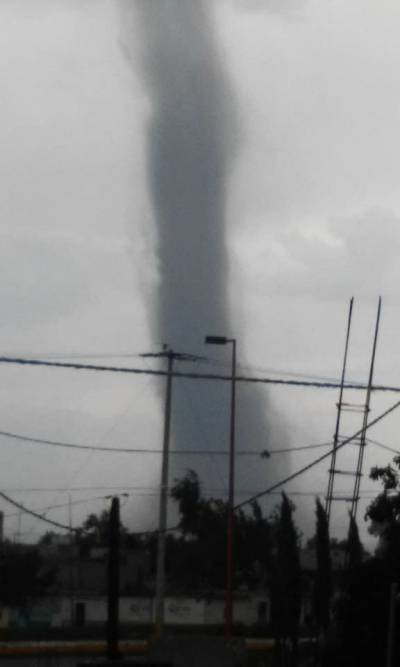 “Serpiente de agua” afectó 10 viviendas de Ciudad Serdán