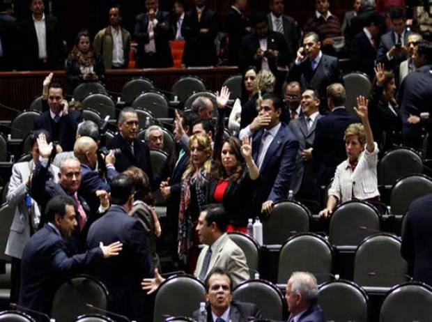 Diputados aprueban en lo general y particular Ley de Transparencia