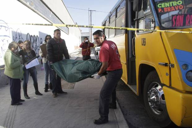 Muere mujer por paro cardíaco en transporte público de Puebla