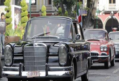 Inicia el Puebla Classic Tour 2015 con 30 autos antiguos y de colección