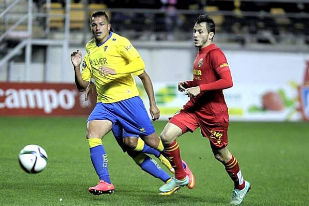 Jona Dos Santos jugó en victoria del Villarreal 2-1 sobre Cádiz