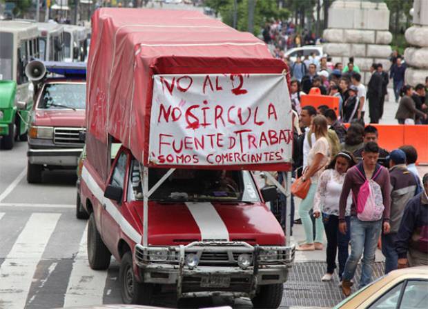 Morena va contra Hoy No Circula sabatino en el DF