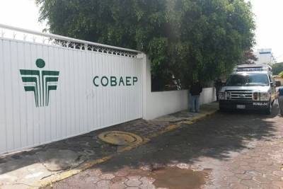 Hombre se suicidó de un balazo en oficinas del Colegio de Bachilleres