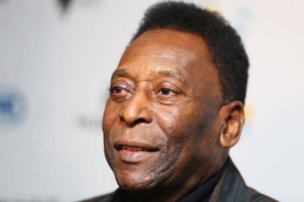 Pelé pide no lo comparen con su hijo y nieto