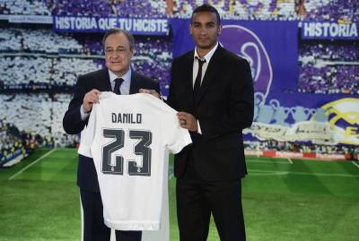 Danilo fue presentado como nuevo jugador del Real Madrid