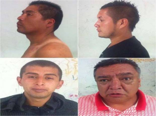 Atrapan a 4 sujetos acusados de robo a cuentahabiente en Puebla