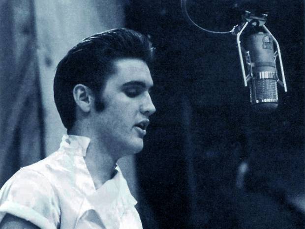 Elvis Presley, subastan el primer disco que grabó