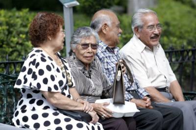 Diputados avalan extinción del Instituto de Adultos Mayores de Puebla