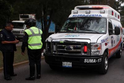 Salud niega abandono de ambulancias en el Hospital de Cholula