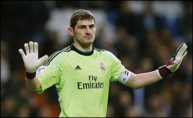 Iker Casillas desmiente salida del Real Madrid