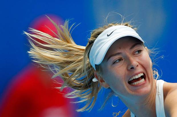 María Sharapova avanzó a octavos de final del Abierto de Australia