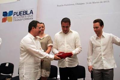 Moreno Valle recibe llaves de la ciudad de Tuxtla Gutiérrez