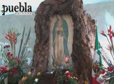 Más de 170 mil fieles celebran a la Virgen de Guadalupe en Puebla