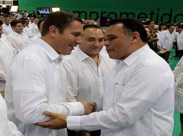 RMV acompaña al gobernador de Yucatán en su segundo informe