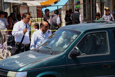 Hallan cadáver en camioneta estacionada en San Diego Manzanilla