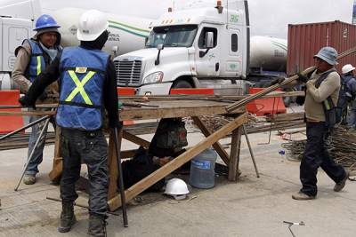 Roban camión pesado a trabajadores de la autopista Puebla-Veracruz