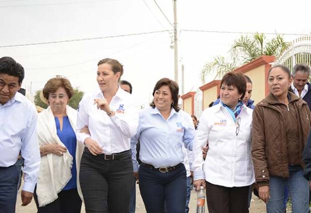 Martha Erika Alonso de Moreno Valle respalda campaña de Lilia Arminda en Tecamachalco