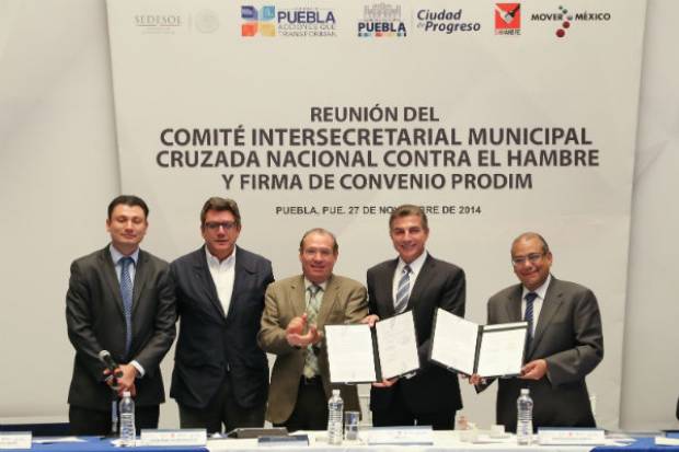 Firman convenio tres niveles de gobierno para el desarrollo municipal de Puebla