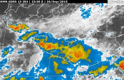 Lluvias muy fuertes en Puebla por zona de inestabilidad en el Pacífico