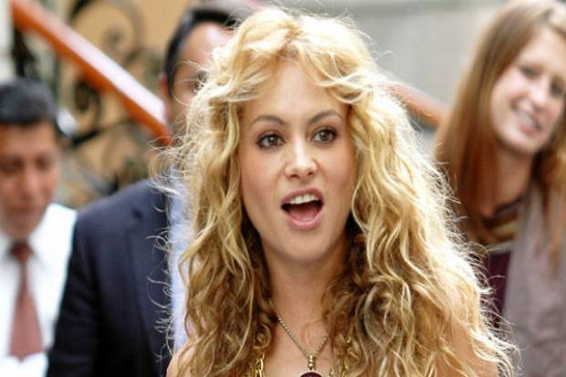 Paulina Rubio está embarazada por segunda ocasión