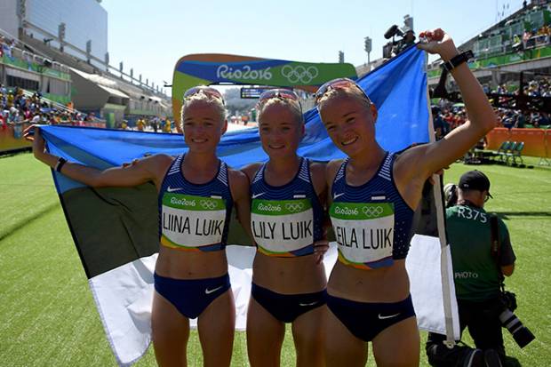 Río 2016: Hermanas trillizas de Estonia participaron en maratón