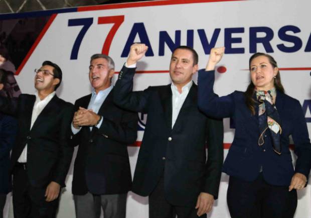 Panistas de Puebla celebran 77 aniversario al grito de “Rafa presidente”