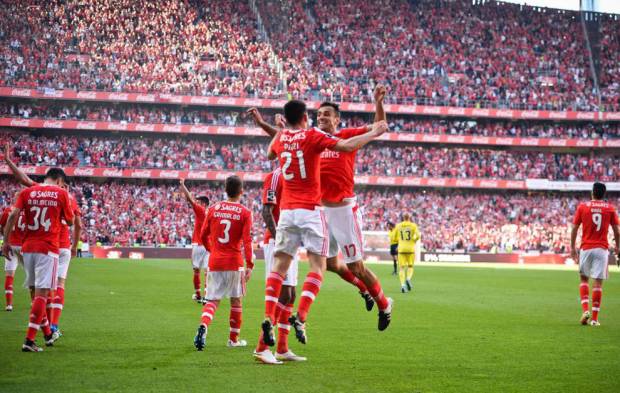 Raúl Jiménez es campéon de Portugal con el Benfica