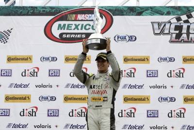 Irwin Vences, ganador de la novena fecha Nascar Series en Puebla
