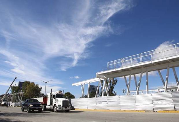 Pide colectivo que ciclovía de la Recta a Cholula no sea elevada