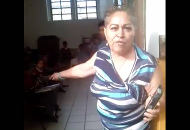 VIDEO: Maestra grita a sus alumnos en escuela Héroes de la Reforma