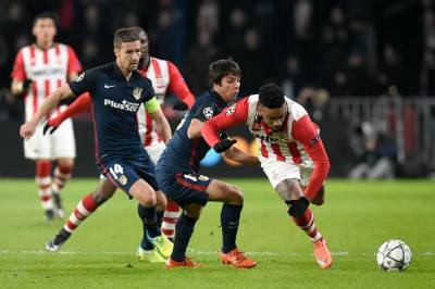 PSV y Atlético de Madrid igualaron sin goles en la Champions