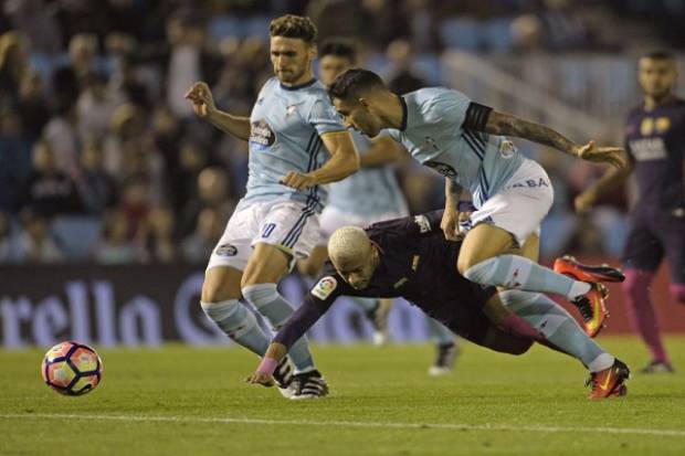 Barcelona cayó 3-4 ante Celta en la liga española