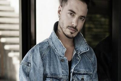 J Balvin será el tercer coach de La Voz...México