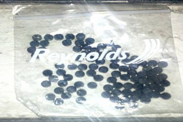 Veinteañeros fueron capturados con 100 pastillas psicotrópicas en La Paz