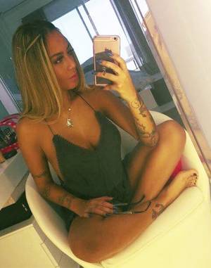 FOTOS: Hermana de Neymar presume belleza en Instagram