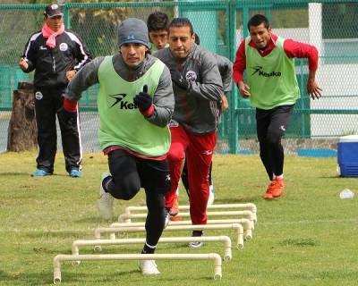 Lobos BUAP visita al líder Leones Negros de la UdeG en el Ascenso MX