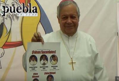 Falso obispo se presenta en la Catedral de Puebla