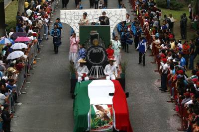 FOTOS: Desfile en Puebla por el CCVI de la Independencia