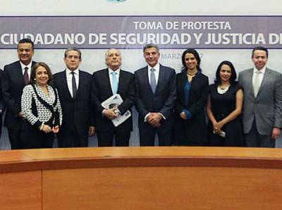 Tony Gali toma protesta al Consejo Ciudadano de Seguridad y Justicia