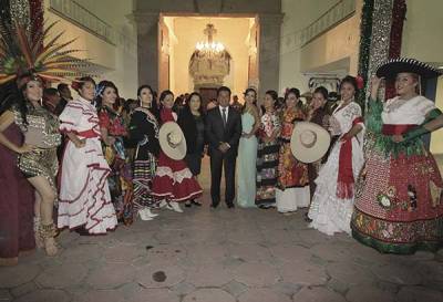 San Andrés Cholula elige a su reina de las fiestas patrias 2015